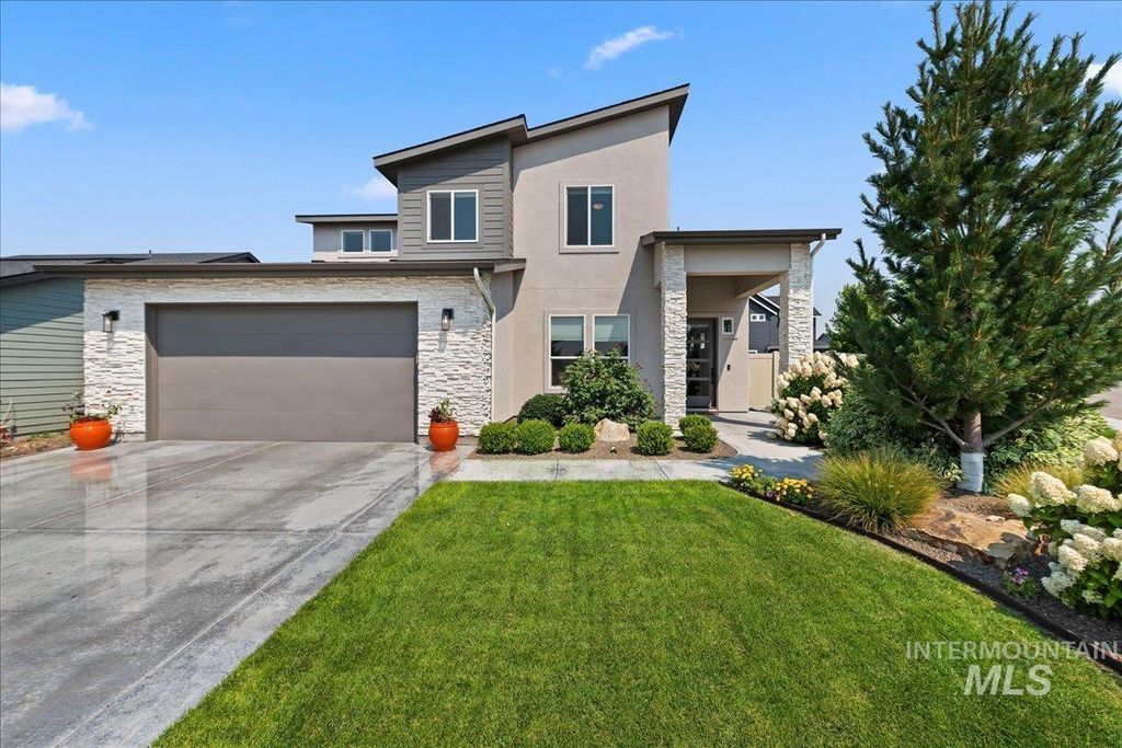 1378 W Fluorite St, Kuna, ID 83634 photo 2