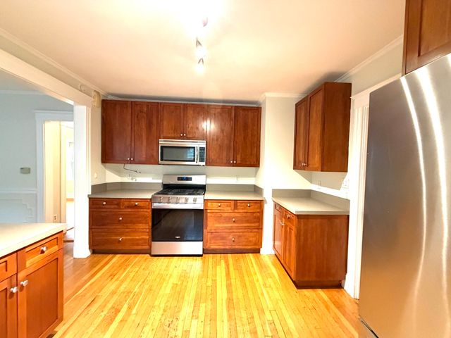 159 Willow St 2, Boston, MA 02132