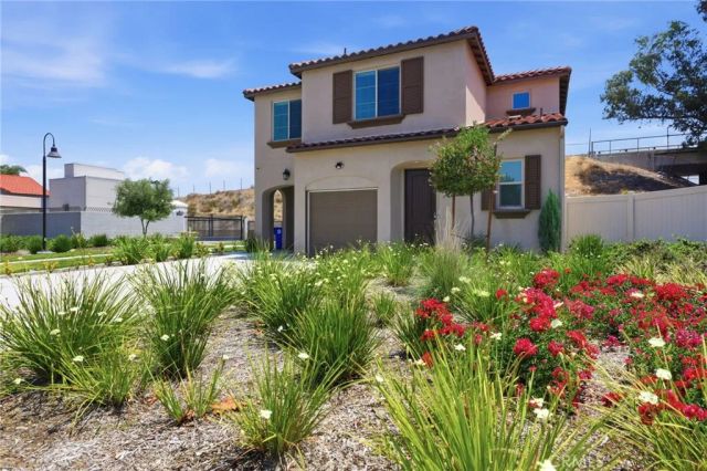 1517 E Laurelwood, San Bernardino, CA 92408
