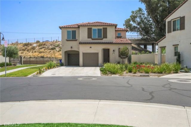 1517 E Laurelwood, San Bernardino, CA 92408