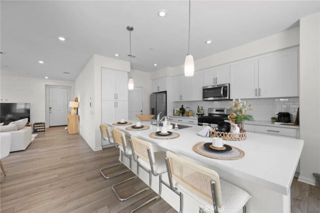 1517 E Laurelwood, San Bernardino, CA 92408
