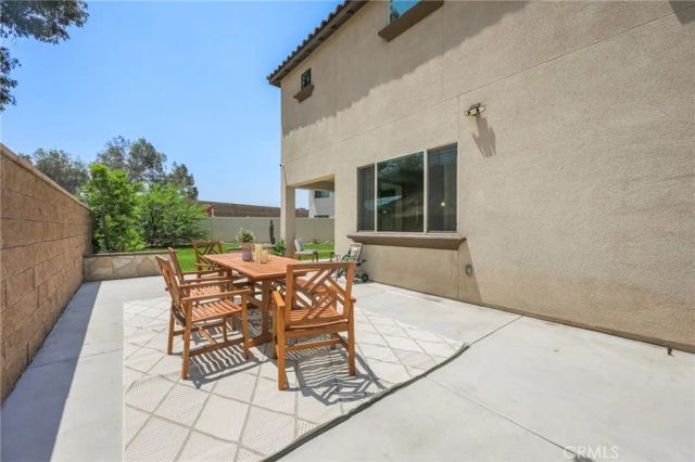 1517 E Laurelwood, San Bernardino, CA 92408