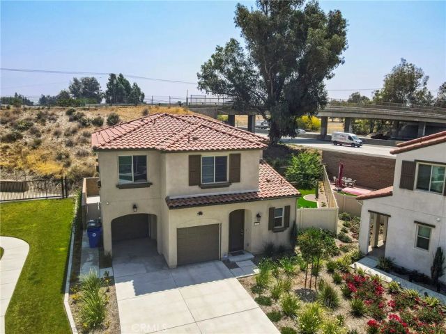1517 E Laurelwood, San Bernardino, CA 92408