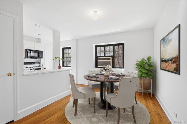 6 Davis Avenue C-22, Rye, NY 10580