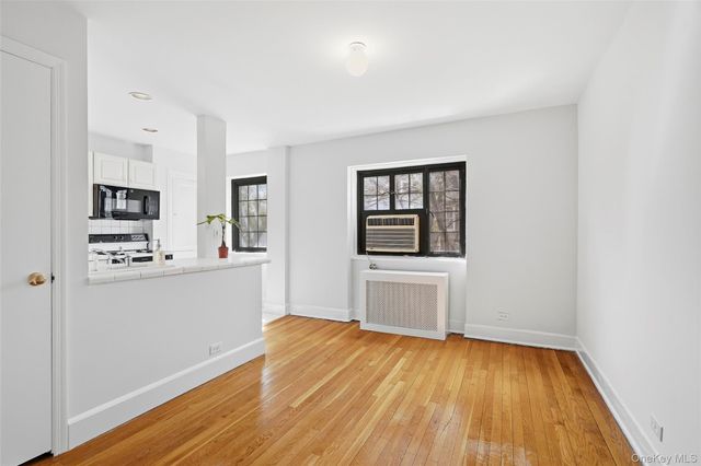 6 Davis Avenue C-22, Rye, NY 10580