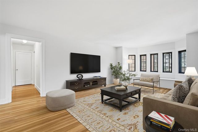 6 Davis Avenue C-22, Rye, NY 10580