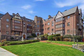 6 Davis Avenue C-22, Rye, NY 10580