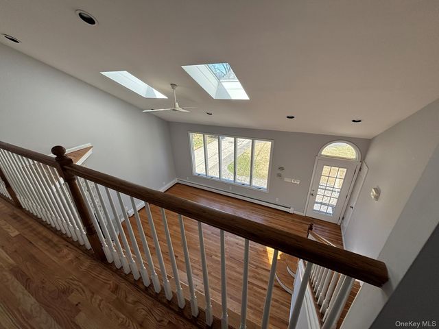2689 Cedar Court, Oceanside, NY 11572
