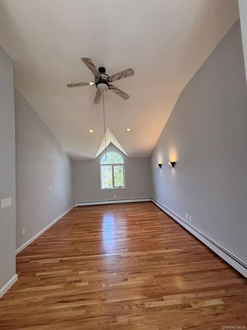 2689 Cedar Court, Oceanside, NY 11572