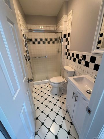 2689 Cedar Court, Oceanside, NY 11572