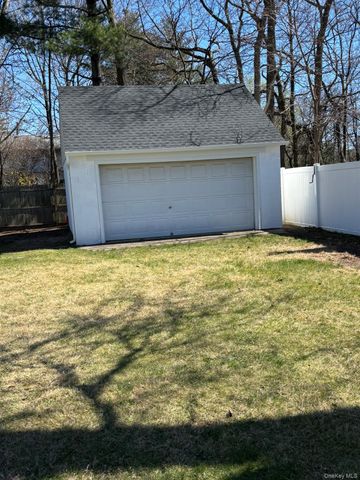 2689 Cedar Court, Oceanside, NY 11572