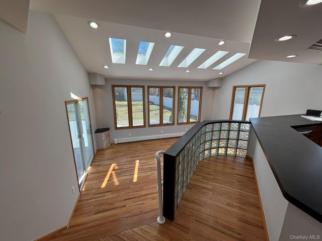2689 Cedar Court, Oceanside, NY 11572