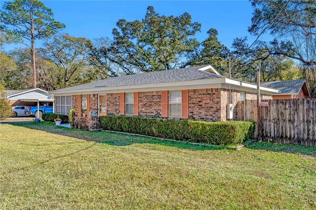7413 Wigfield Court, Mobile, AL 36619