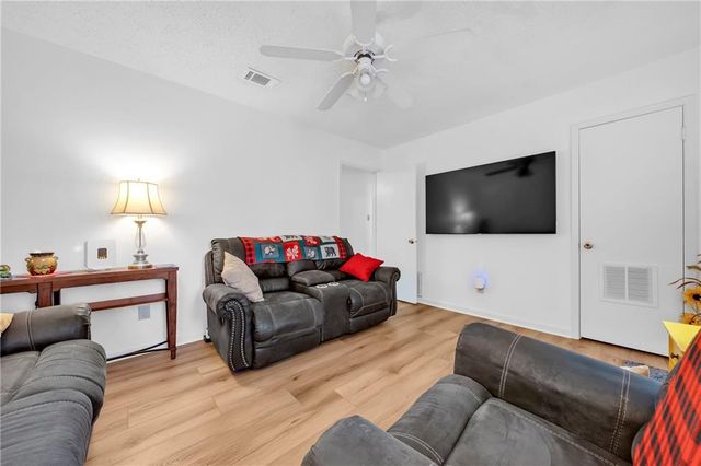 7413 Wigfield Court, Mobile, AL 36619