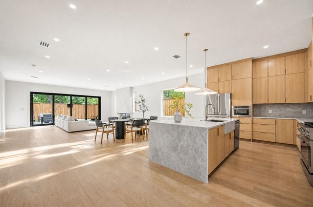 3624 Fontana, Dallas, TX 75220