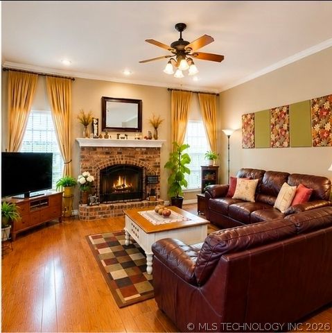 14608 S Kendalwood Boulevard, Glenpool, OK 74033