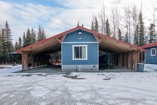 35376 Betty Lou Drive, Sterling, AK 99672