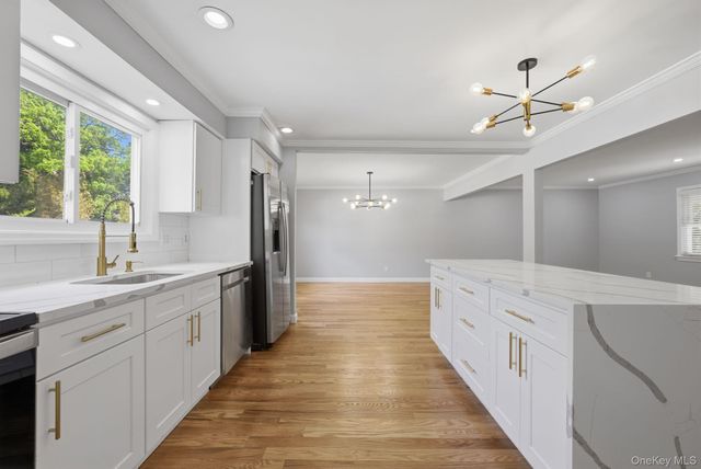 2415 Babylon Turnpike, Merrick, NY 11566