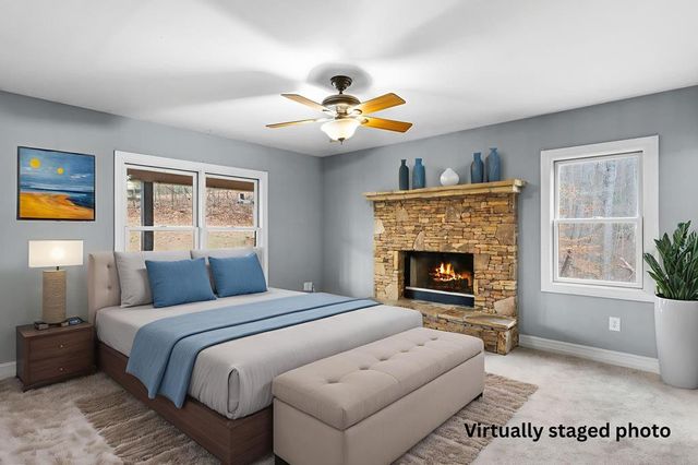 202 Bell Orchard Drive, Hayesville, NC 28904