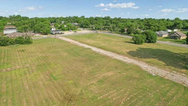 715 W Sears, Denison, TX 75020