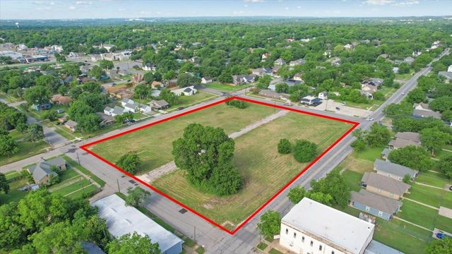 715 W Sears, Denison, TX 75020