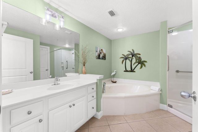 17281 Front Beach Road 806, Panama City Beach, FL 32413