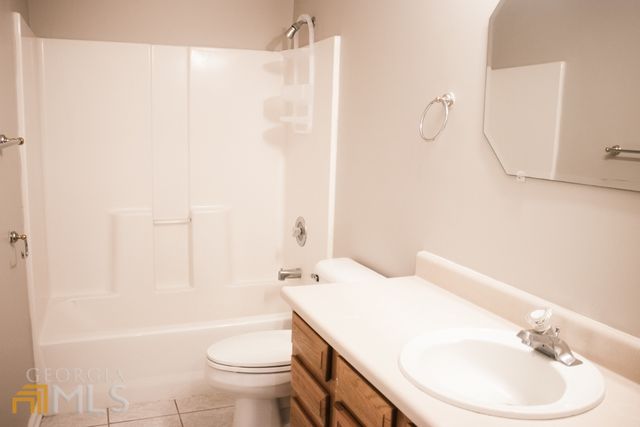20 Lakeside Drive, Rincon, GA 31326