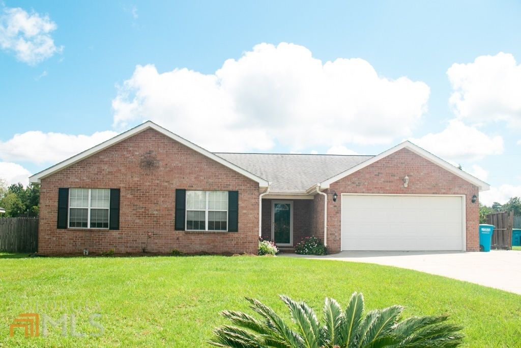 20 Lakeside Drive, Rincon, GA 31326