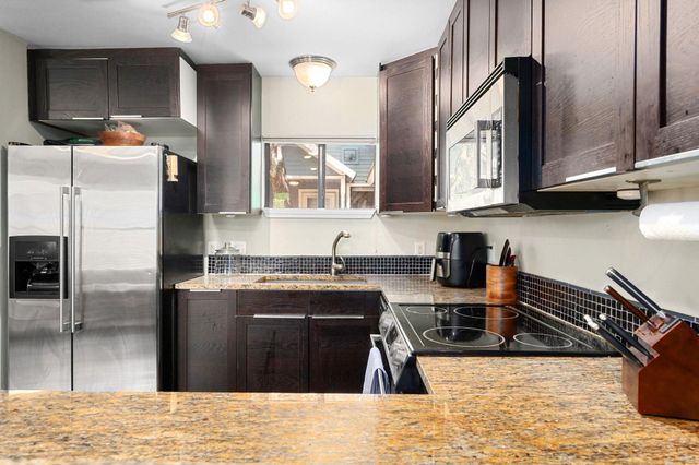 1811 Waterston Ave, Austin, TX 78703