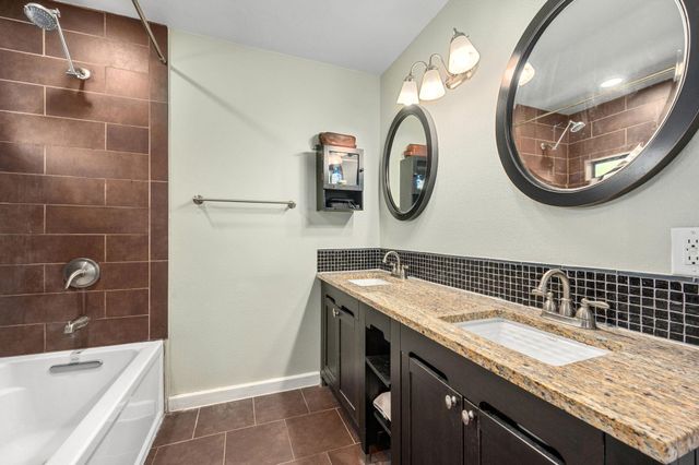 1811 Waterston Ave, Austin, TX 78703