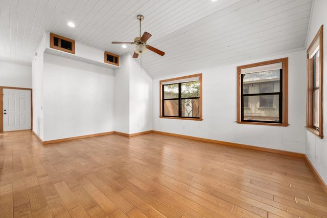 1811 Waterston Ave, Austin, TX 78703