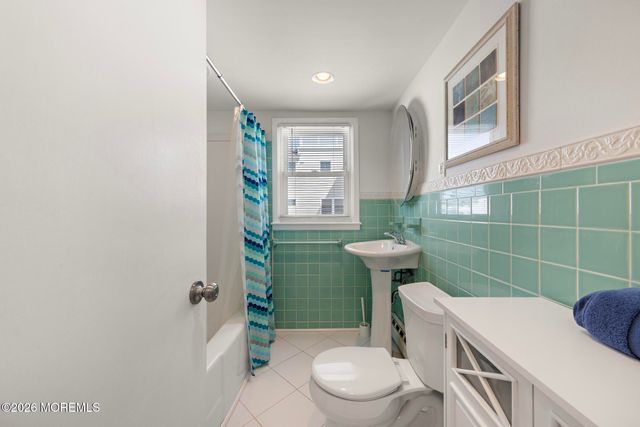 15 E Colorado Avenue, Long Beach Twp, NJ 08008