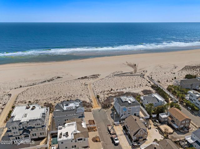 15 E Colorado Avenue, Long Beach Twp, NJ 08008