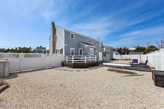 15 E Colorado Avenue, Long Beach Twp, NJ 08008