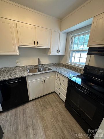 4605 Coronado Drive K, Charlotte, NC 28212