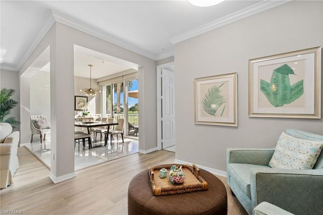 1540 Clermont DR 103, Naples, FL 34109