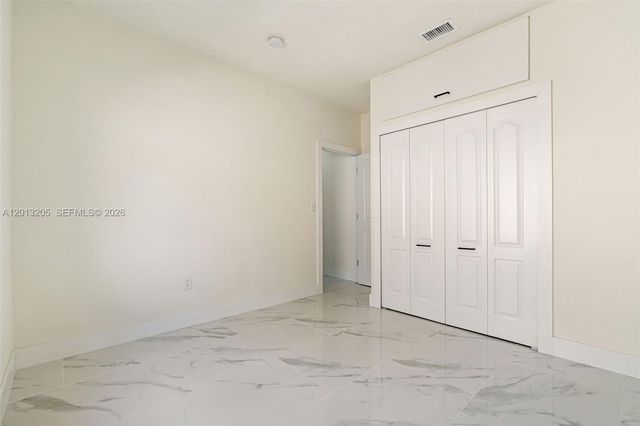 7978 NW 200th St, Hialeah, FL 33015
