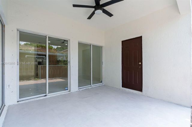 7978 NW 200th St, Hialeah, FL 33015