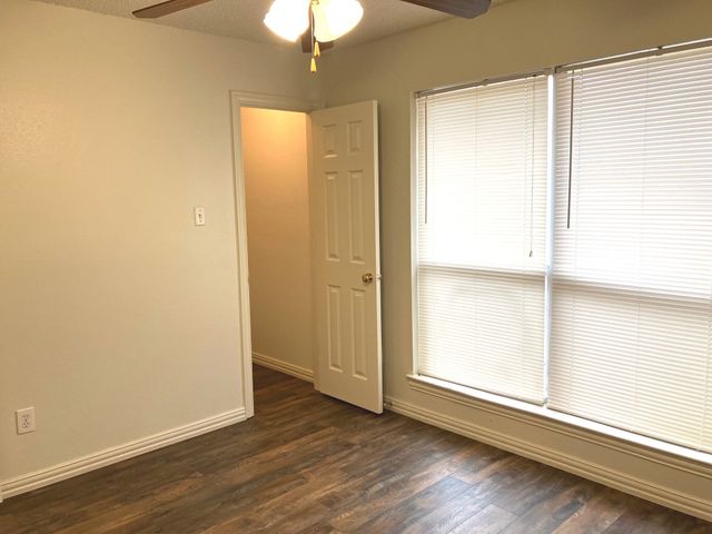 6006 Team Court, Arlington, TX 76018