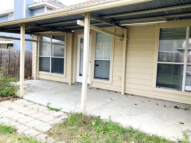 6006 Team Court, Arlington, TX 76018