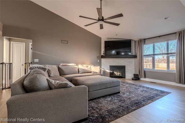 36303 Egan Street, Clinton Township, MI 48035