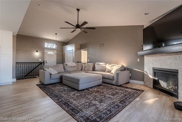 36303 Egan Street, Clinton Township, MI 48035