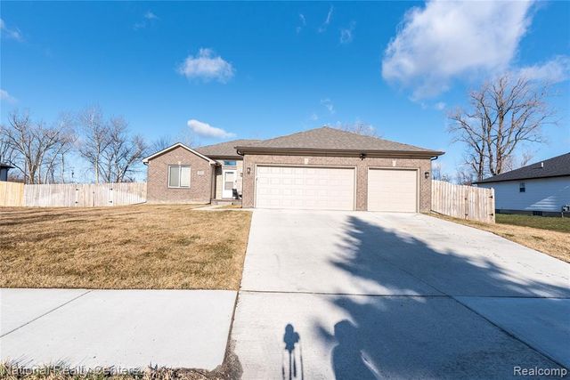 36303 Egan Street, Clinton Township, MI 48035