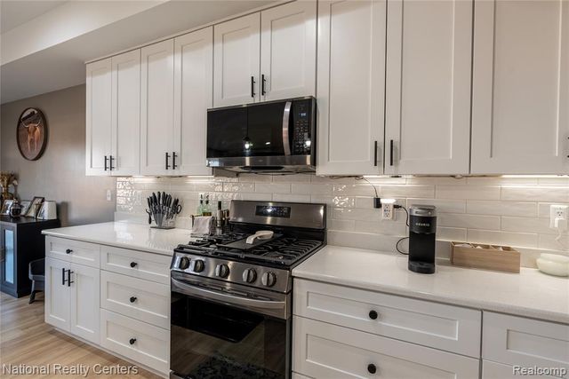 36303 Egan Street, Clinton Township, MI 48035