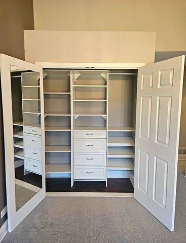 755 Golf Lane 755A, Lake Barrington, IL 60010