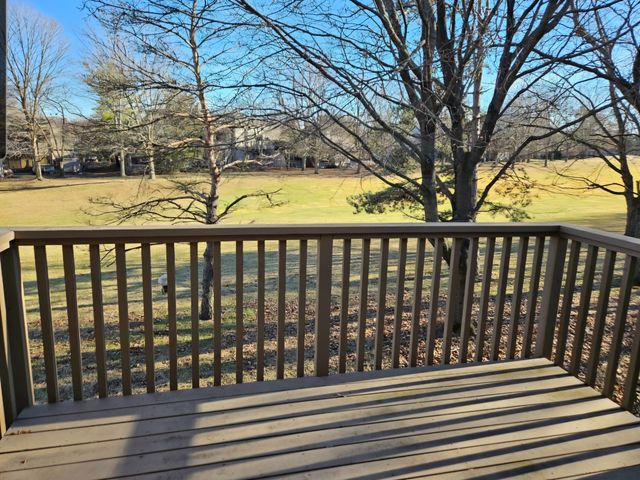 755 Golf Lane 755A, Lake Barrington, IL 60010