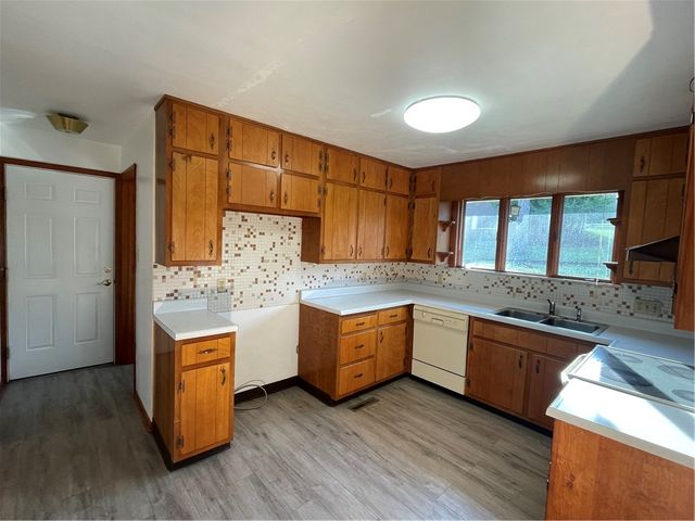 113 Westview Drive, Ligonier Twp, PA 15658