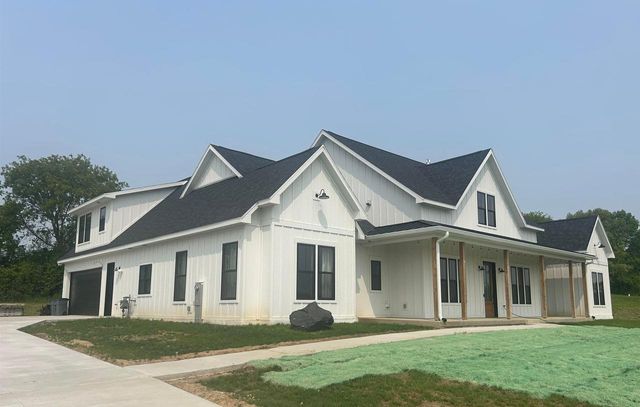 11654 Flambeau Road, Tomah, WI 54660