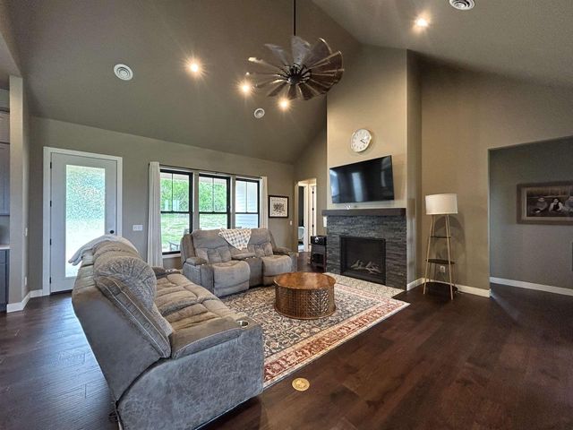 11654 Flambeau Road, Tomah, WI 54660