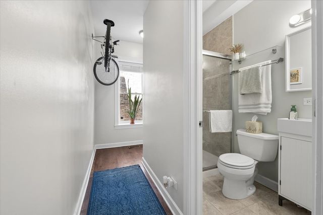2924 W Berteau Avenue 1, Chicago, IL 60618